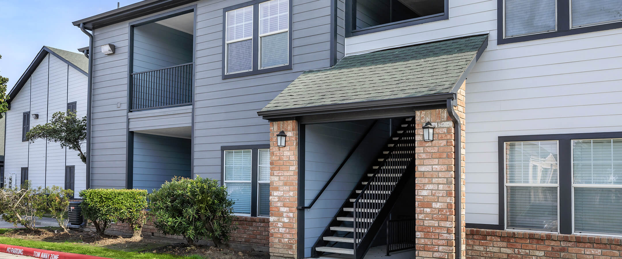 Fall Creek Square Apartments in Humble, TX